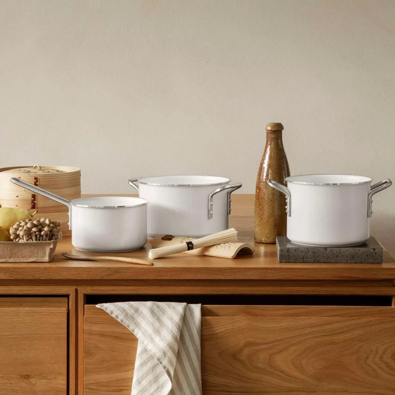 Eva Solo 256618 Sauce pan 1.8l 16cm White Line