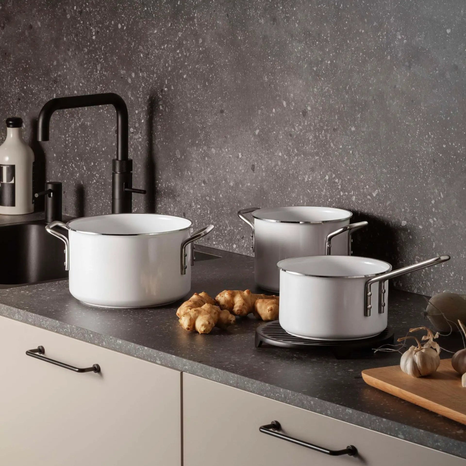Eva Solo 256647 Casserole 4.8Ltr 20cm White
