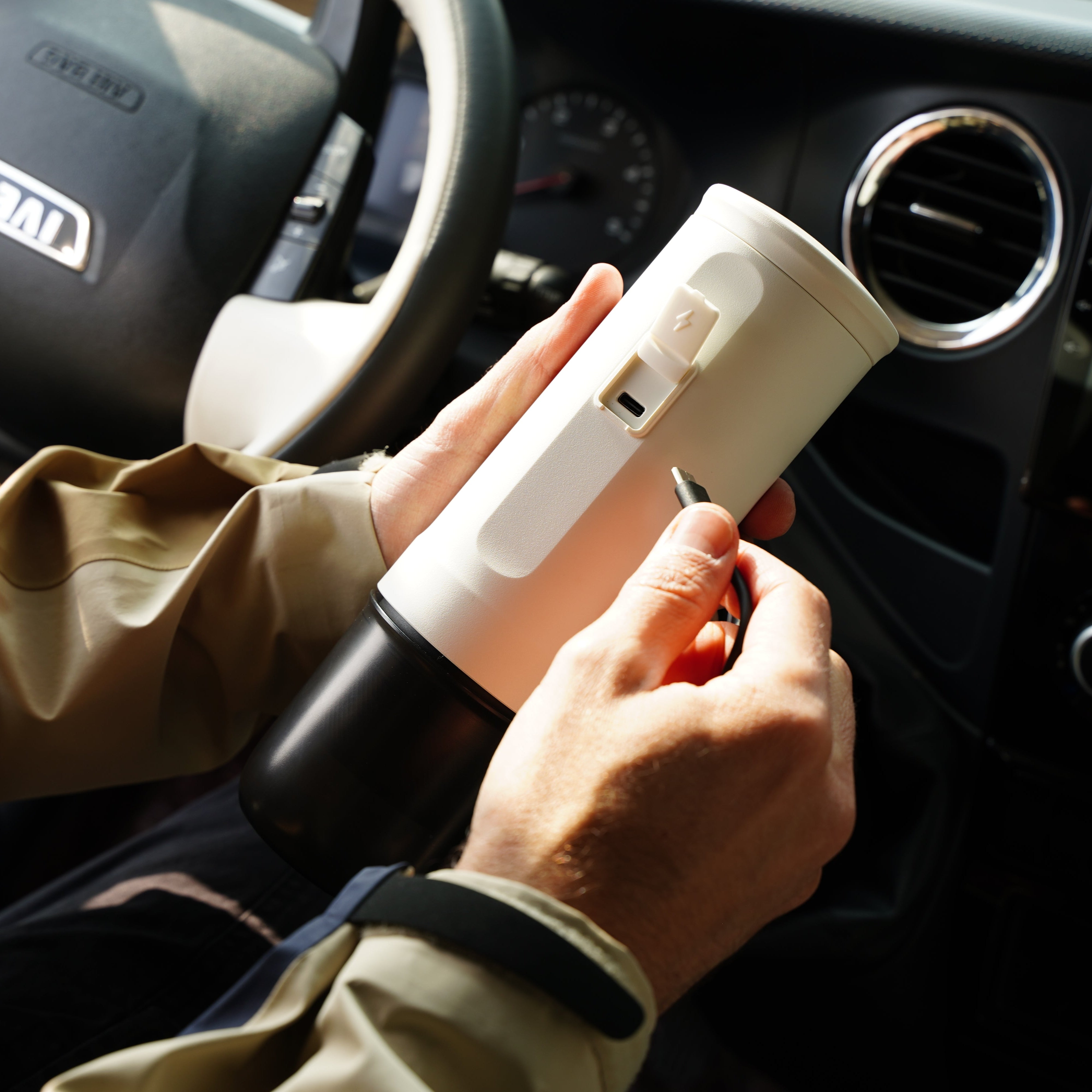 Outin Nano Portable Espresso Machine