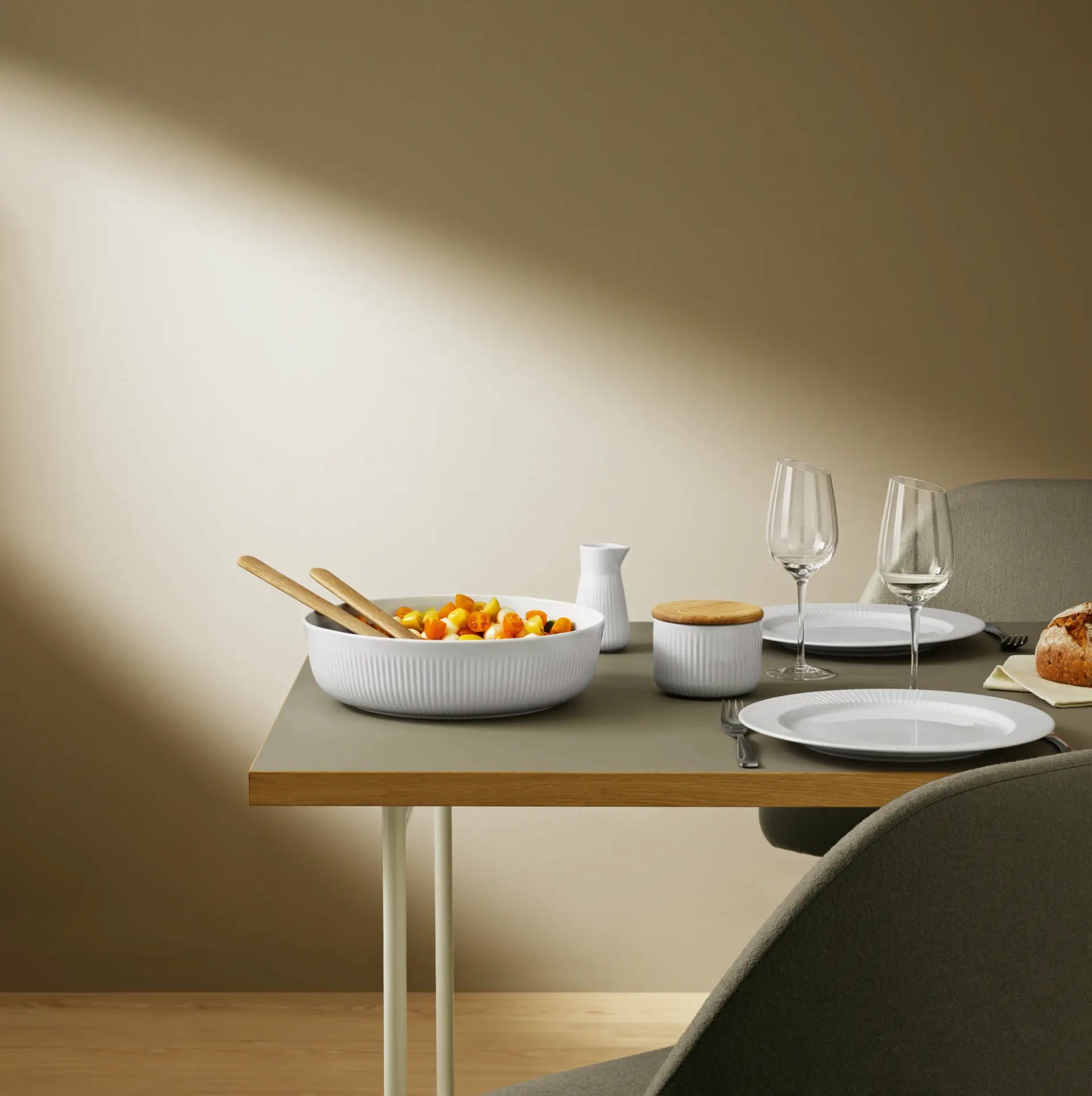 Eva Solo 887292 Salt cellar with lid and spoon Nova