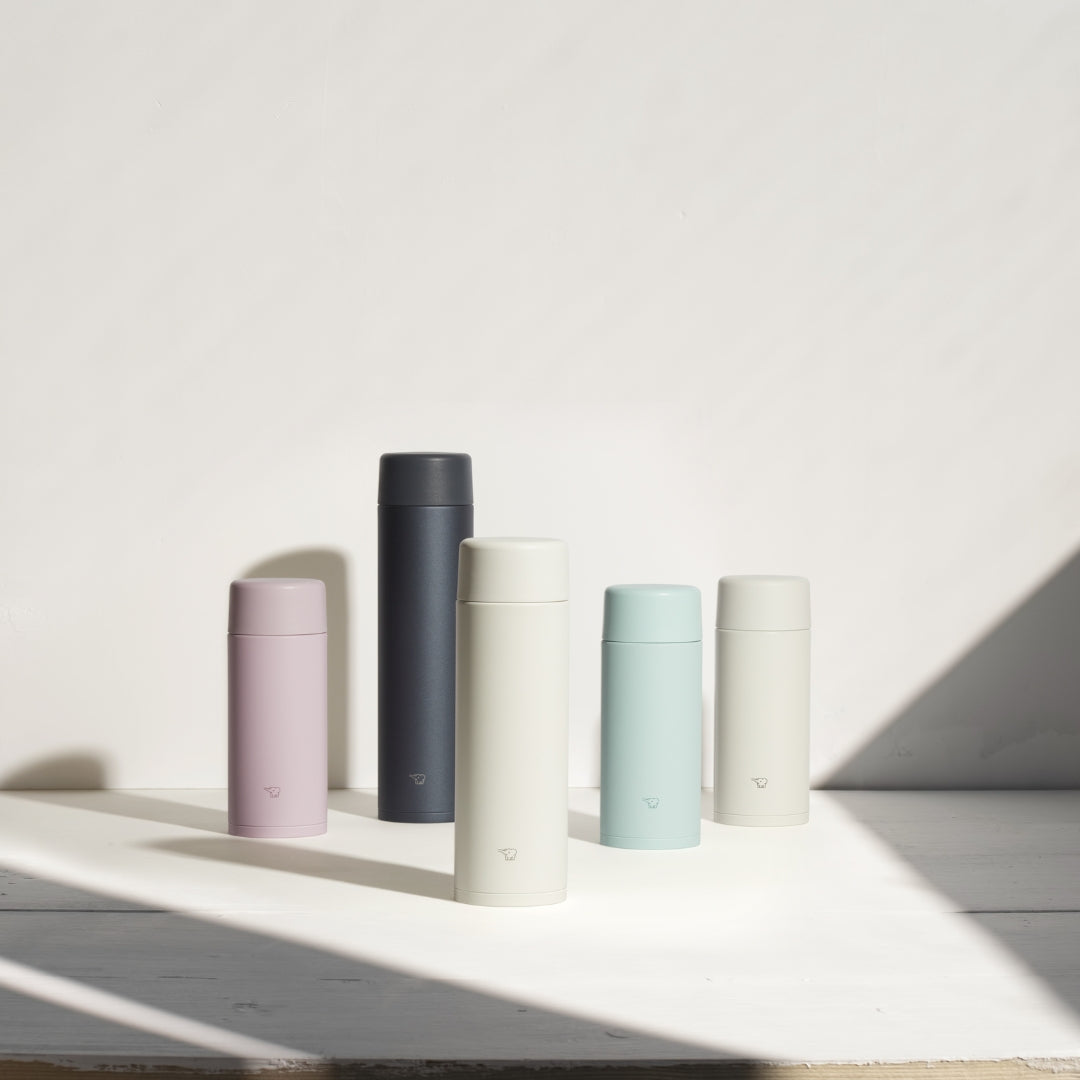 Zojirushi SM-ZA48 Stainless Vacuum Bottle / Mug – 0.48 L Hot & Cold Insulated, Leak-Proof, Nonstick Interior, Ultra-Light & Portable