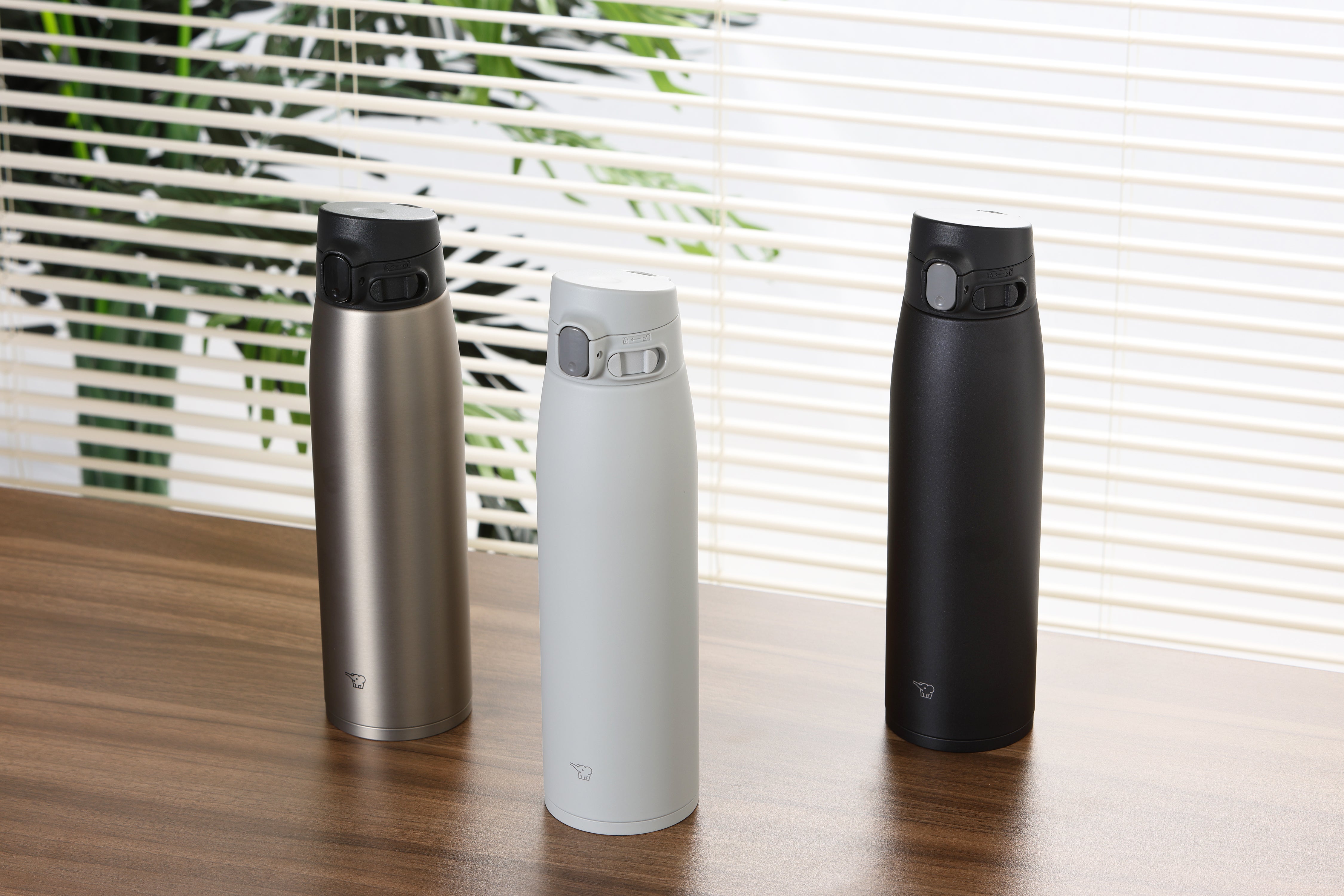 Zojirushi SM-VS 0.83L / 0.95L Stainless Steel Vacuum Insulated Bottle – Leak-Proof, Lightweight, Durable, Portable Thermos for Hot & Cold Beverages