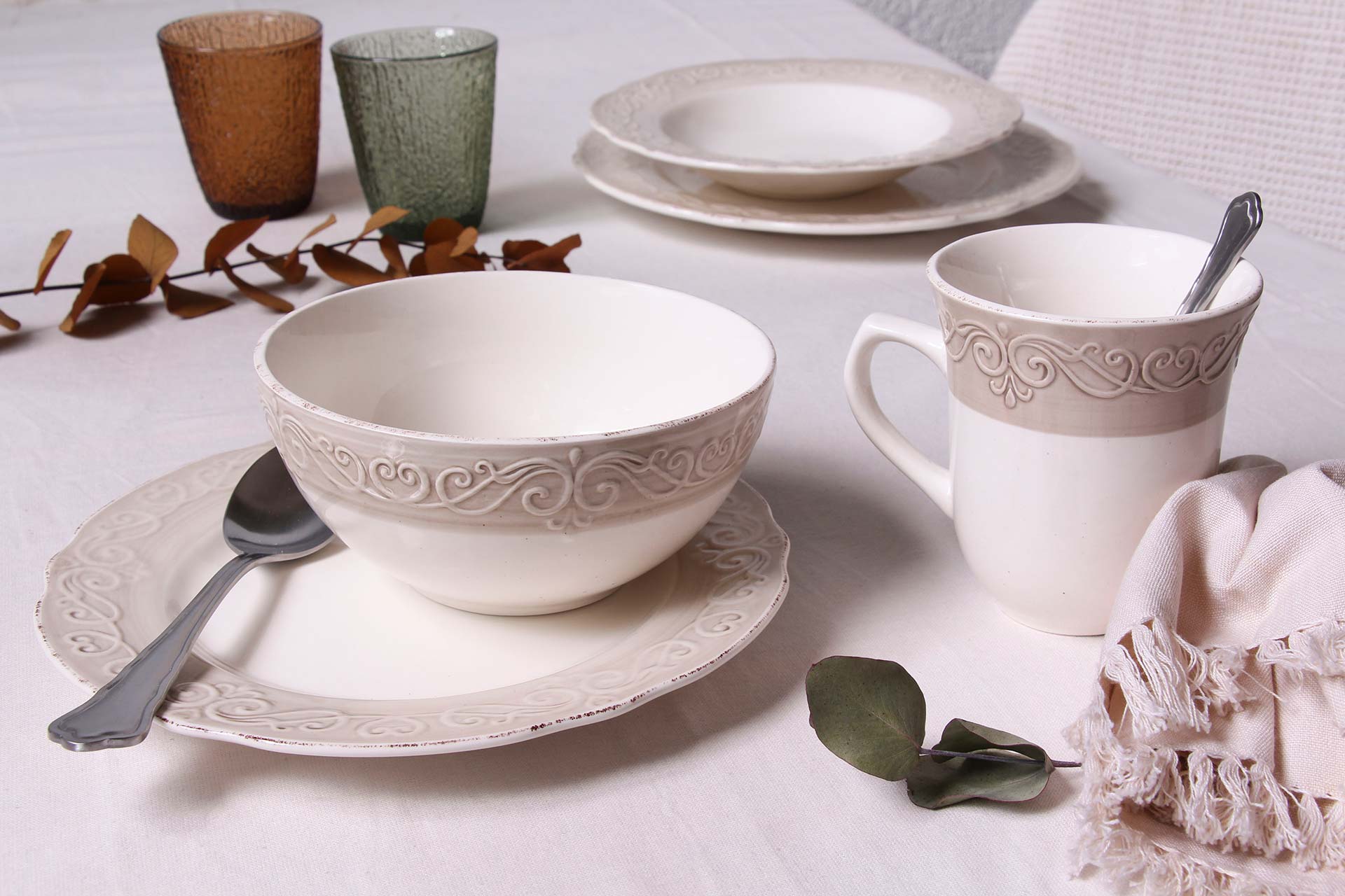 Tognana Cozy Stoneware Mug 400ml – Handcrafted Relief Design, Durable & Microwave Safe for Home & Restaurant Use