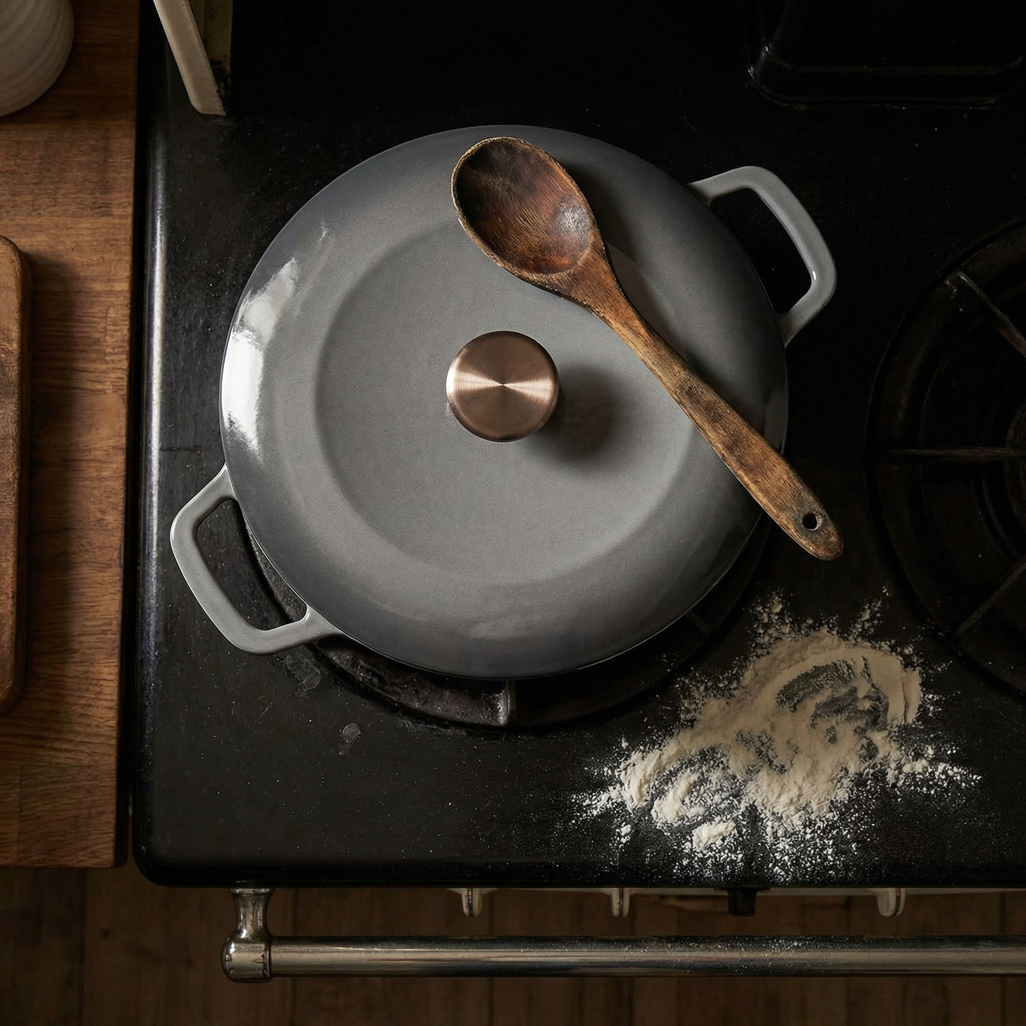 Rossetti Gusto Cast Iron 28/ 30 CM - Round / Shallow / Oval Casserole Cookware