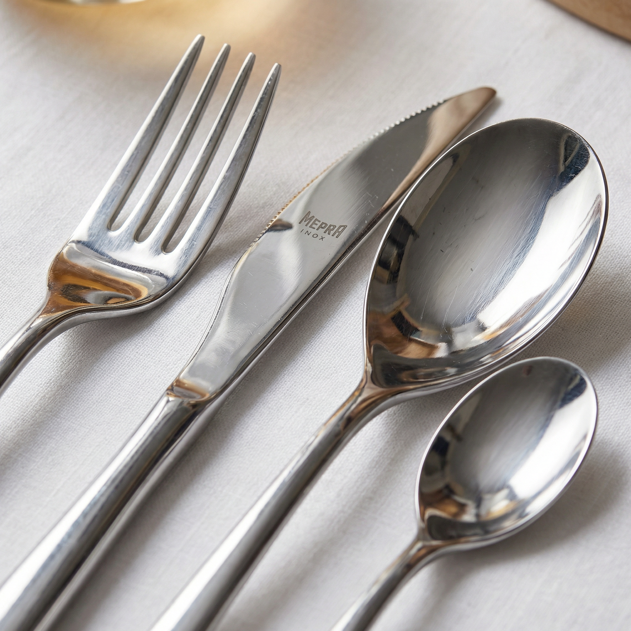 Rossetti Mepra Stiria Ice 24Pc Cutlery Set Gift Box