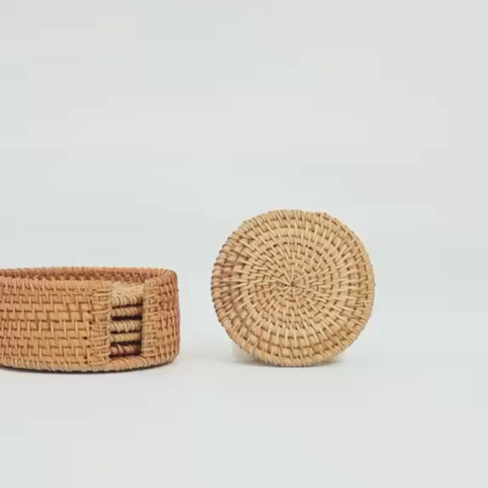 Load video: Touche Deco Handwoven Rattan Coasters - Set of 6 Round Drink Mats