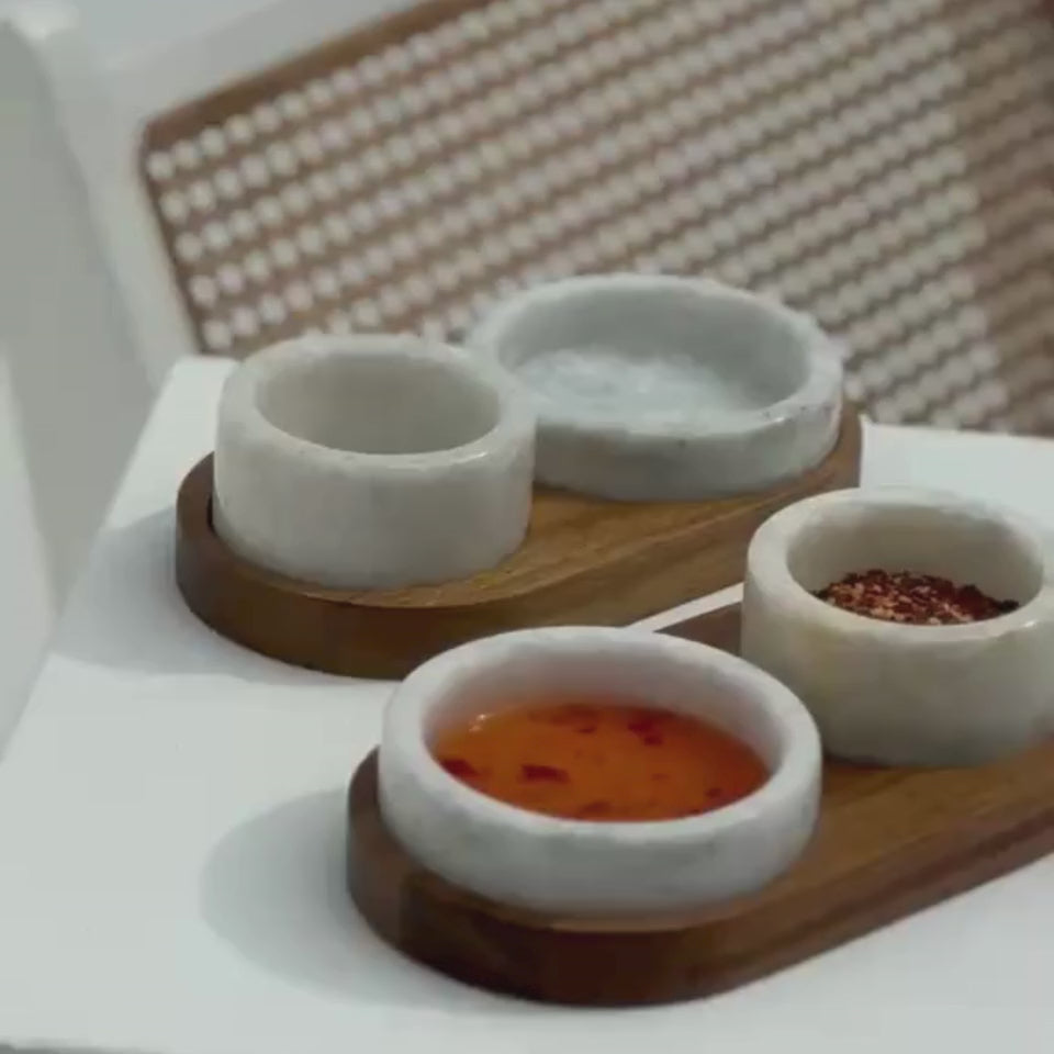 Load video: Touche Deco Marble Spice Duette - Acacia Wood &amp; Natural Stone Bowls
